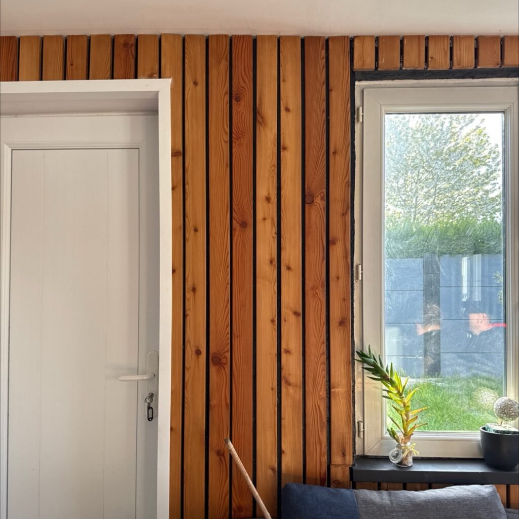 Pose de lambris bois vertical à rouen