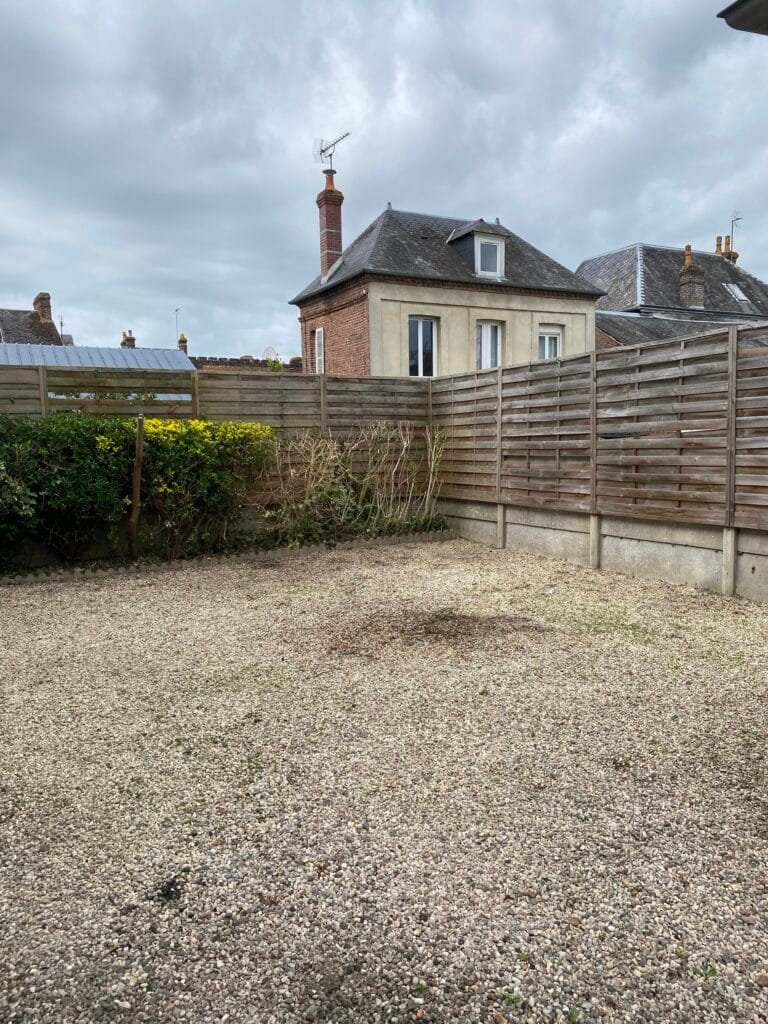 Rénovation de cour gravillonnée à Lille