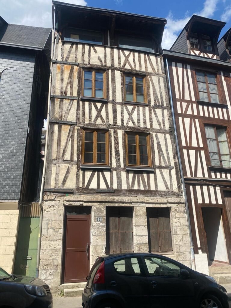 Rénovation de façade à colombage à Rouen