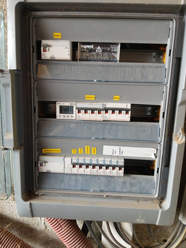 Installation de tableau électrique à Lyon