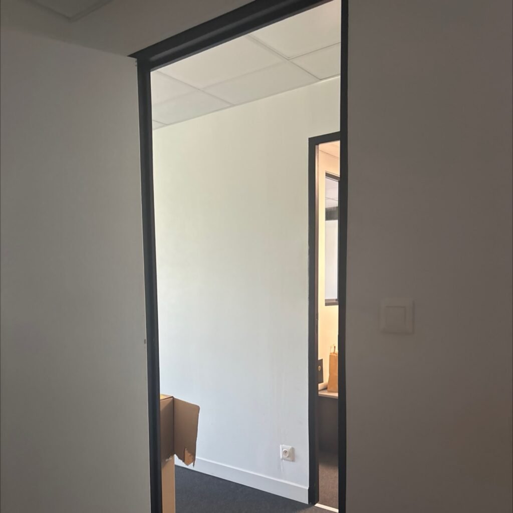 Installation d'huisserie et plinthes à Perpignan